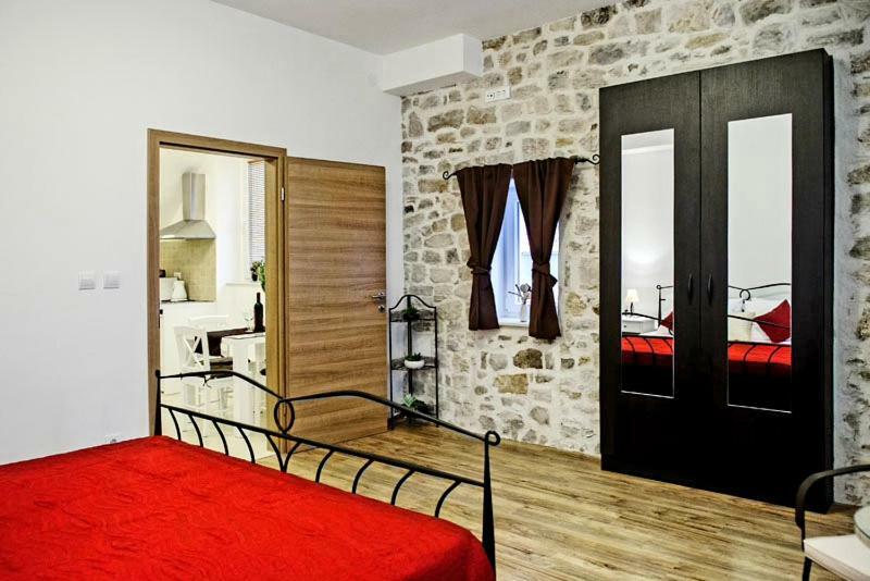 Apartman Grand Bedroom Aptm Palace Location