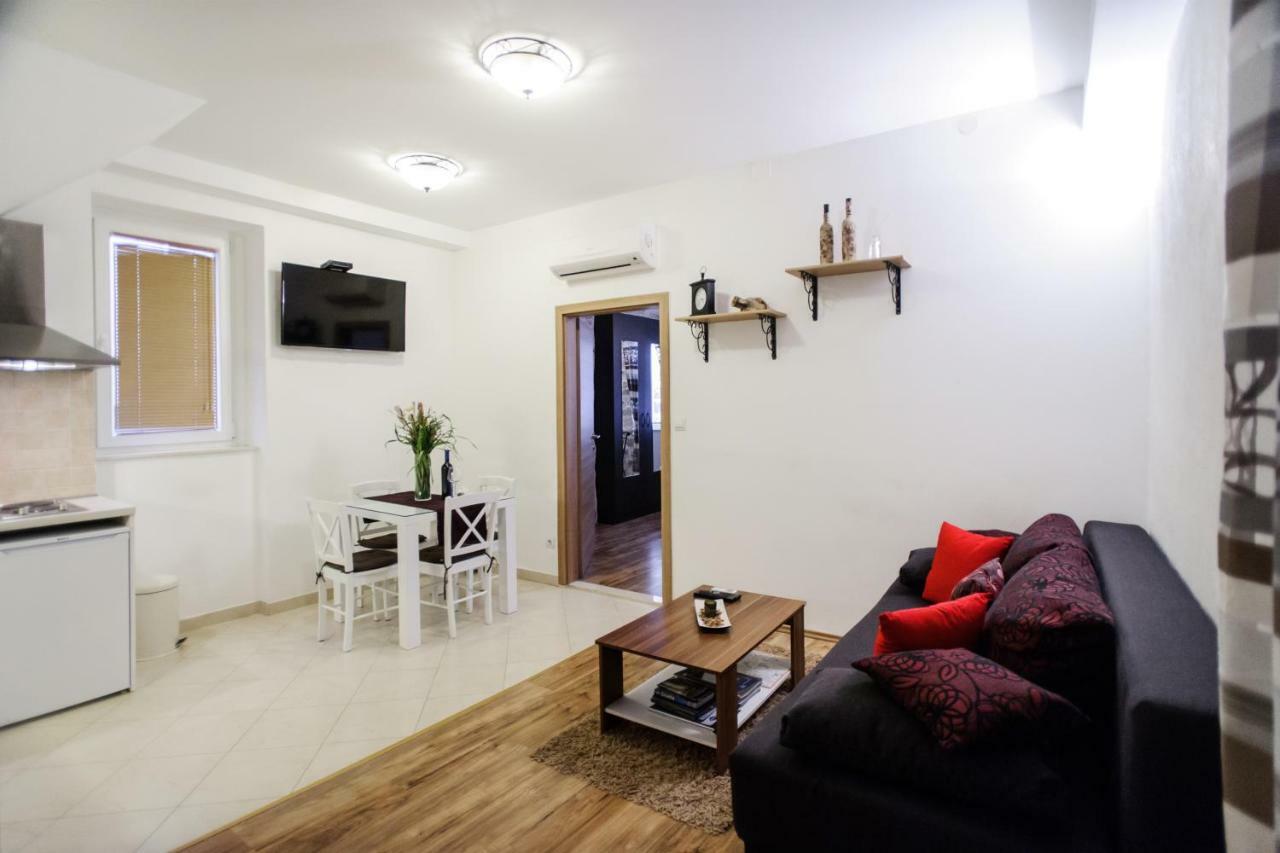 Grand Bedroom Aptm Palace Location Spalato