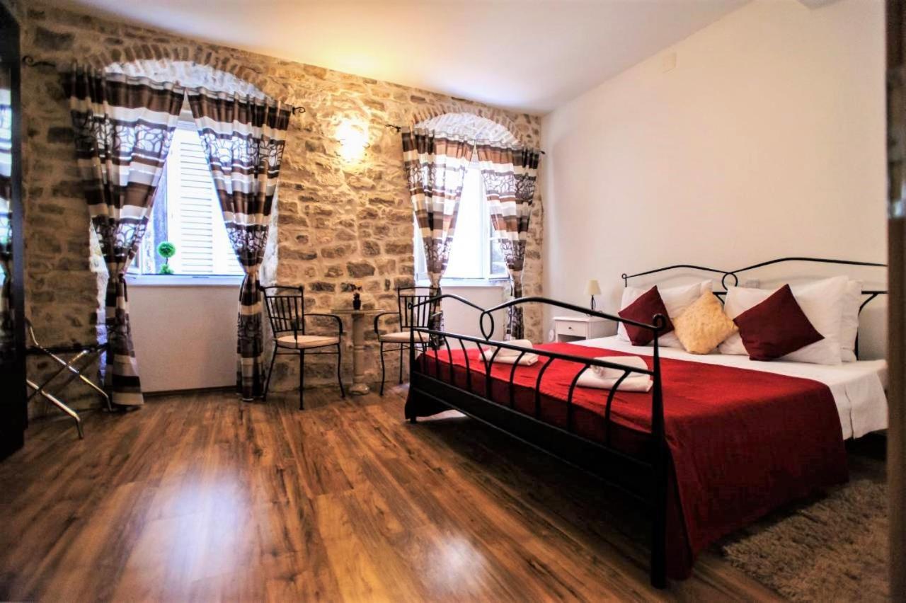 Apartma Grand Bedroom Aptm Palace Location Split